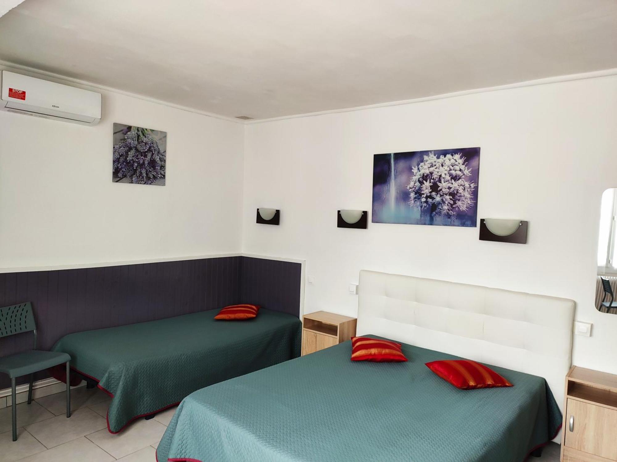 Hotel Le Calypso イエール エクステリア 写真